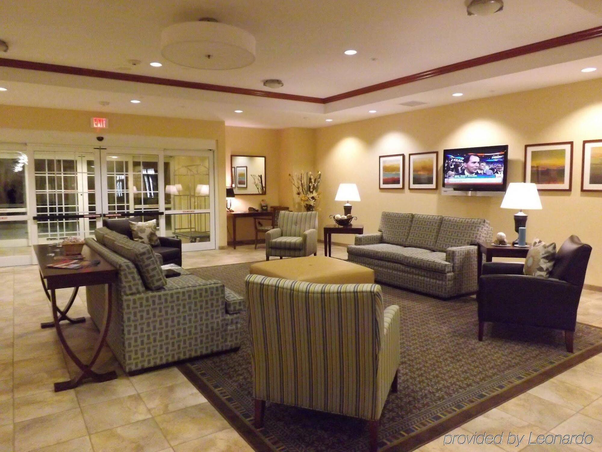 Candlewood Suites Fredericksburg, An Ihg Hotel Екстер'єр фото